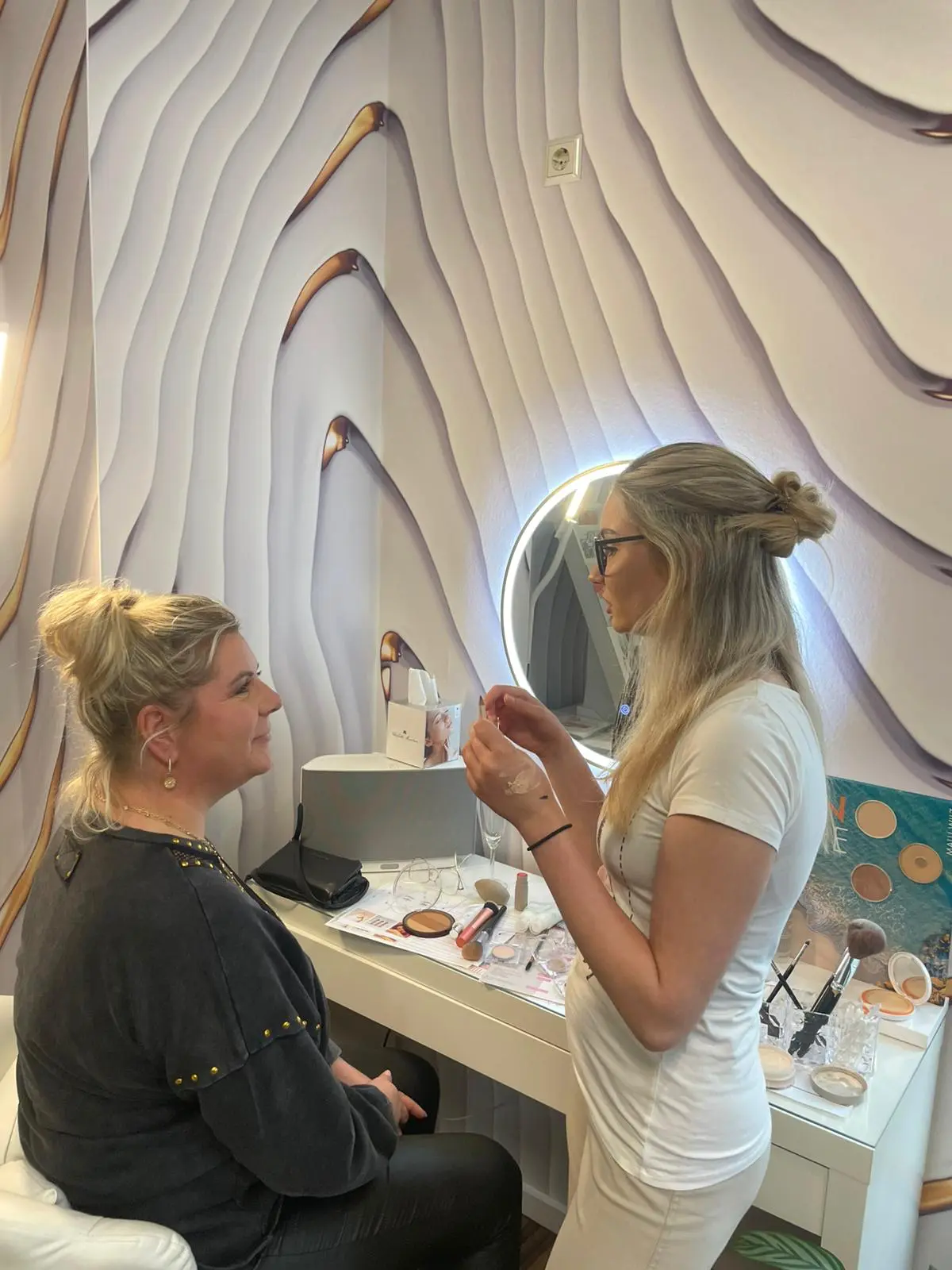 Make-up Beratung beim Schminkabend Wittenberg